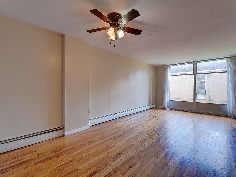 1st image of 103-107 Olive St #C