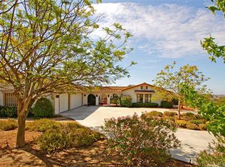 40697 Via De La Roca, Fallbrook, CA 92028