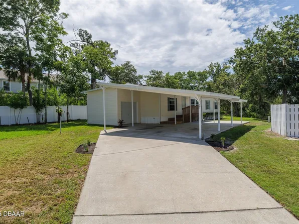 35 Cherrywood Ct, South Daytona, FL 32119