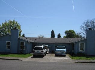 880 Echo Hollow Rd, Eugene, OR 97402