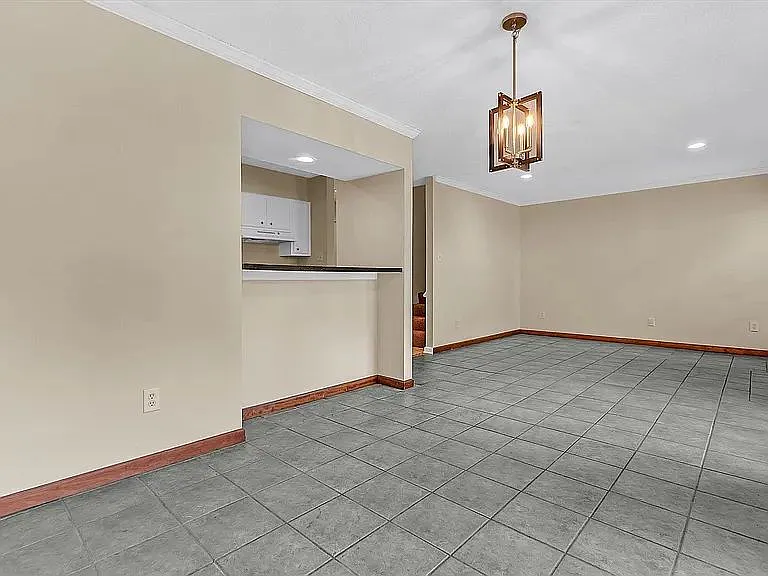 3967 Grahamdale Cir #B — Photo 3