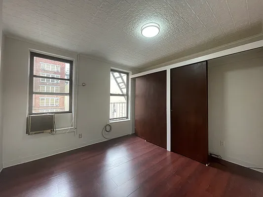 Rented by Oxford Property Group | media 11