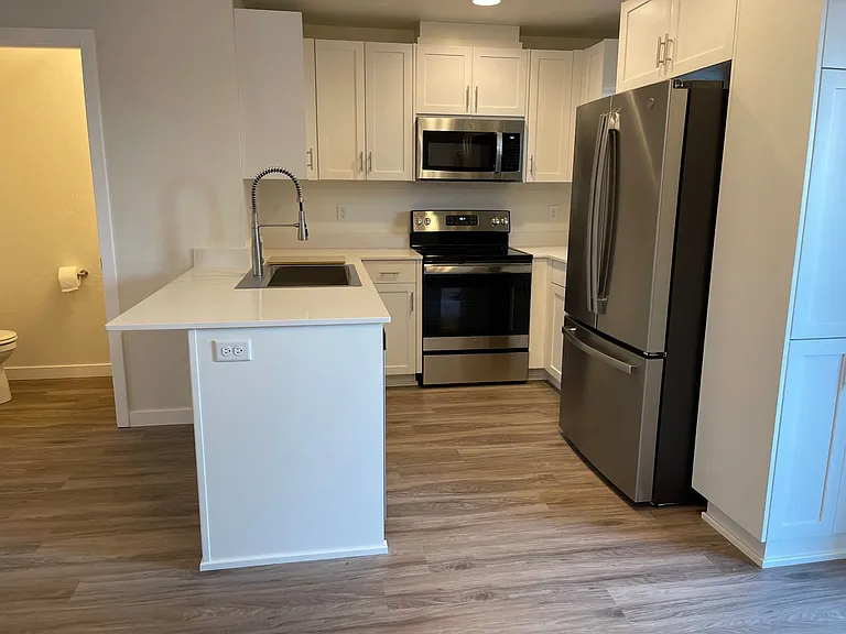 185 Northridge Ter — Photo 11