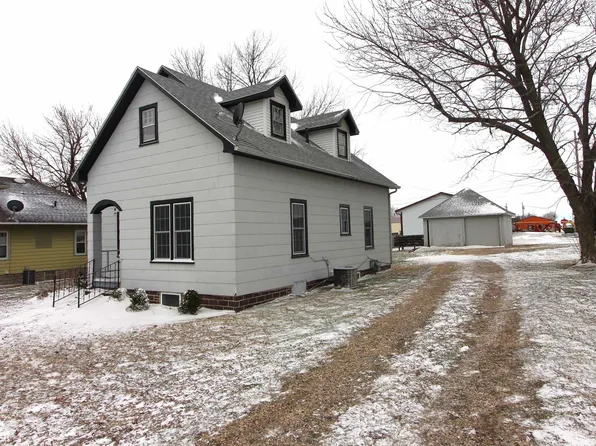 807 Colorado St, Glidden, IA 51443