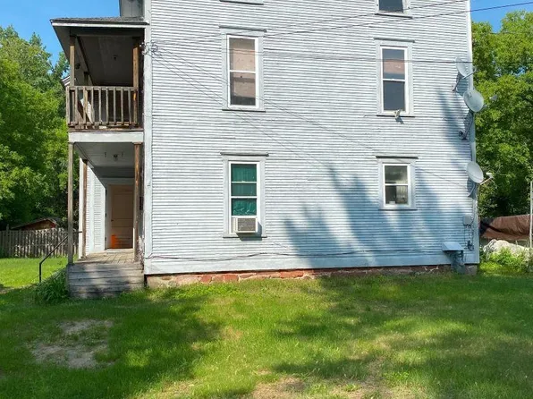 2 Arlington Street, Essex Junction, VT 05452