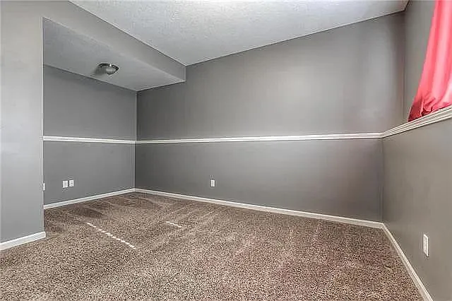 2125 Birch St — Photo 29