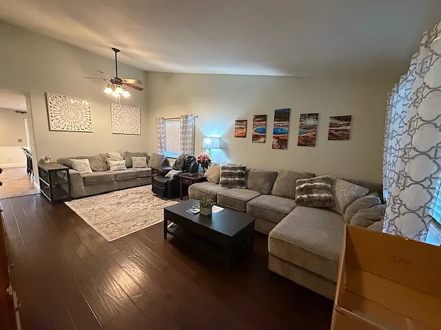 9820 Tiberias Ct — Photo 9