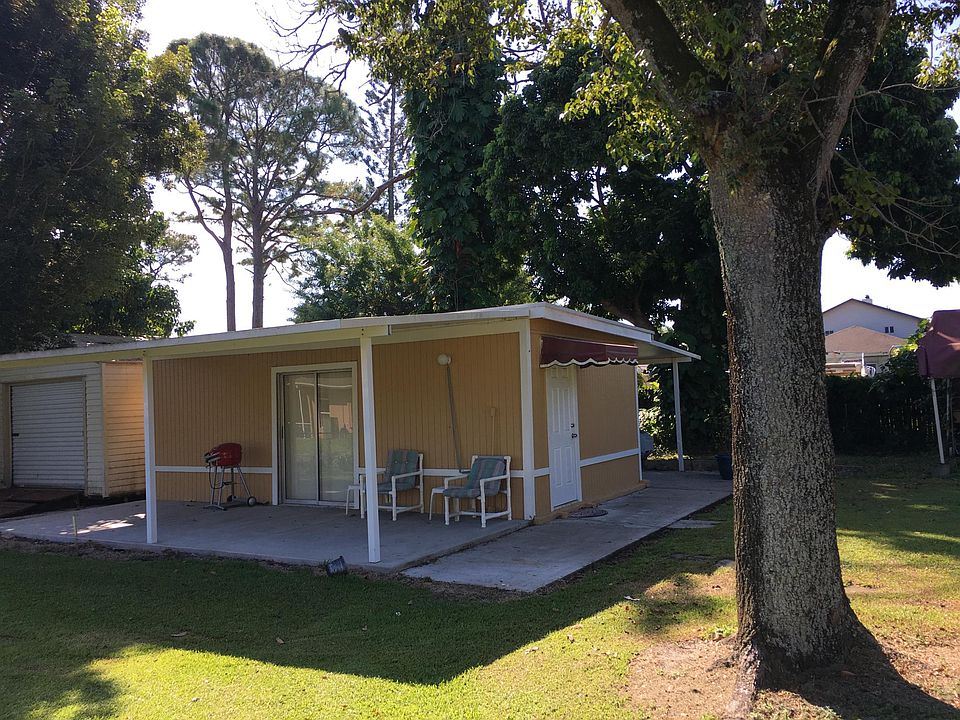 1st image of 5070 Canal Dr