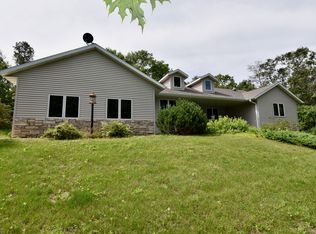 10511 Jargon Ave, Sparta, WI 54656