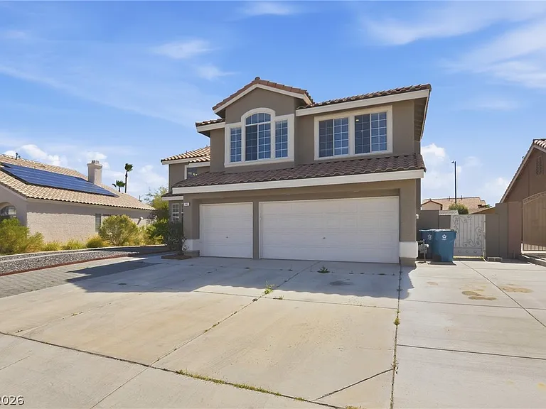 747 Canyon Crest Dr — Photo 44
