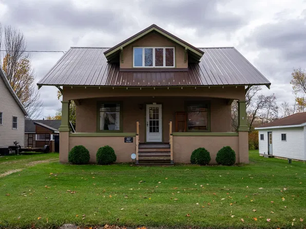 317 W Main St, Forestville, WI 54213