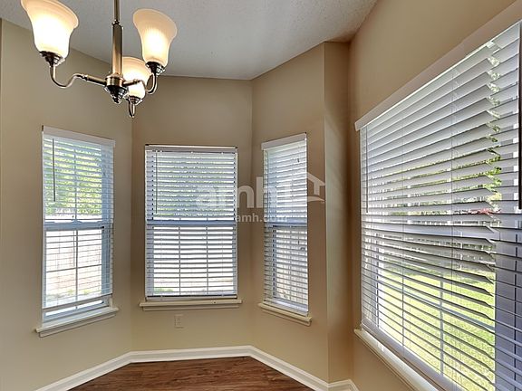 5th image of 6909 Weirton Pl