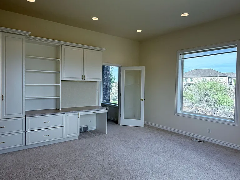 Hidden Lakes Dr — Photo 21