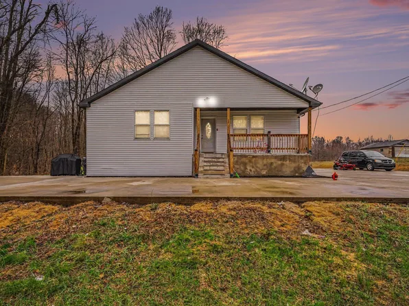 21556 59 1/2 St, Bangor, MI 49013