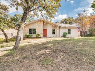 817 N Bowen Rd, Arlington, TX 76012