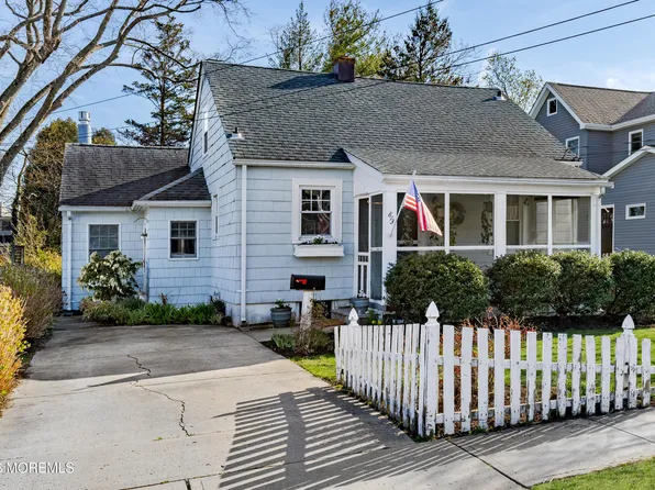 813 Ocean Road, Spring Lake Heights, NJ 07762