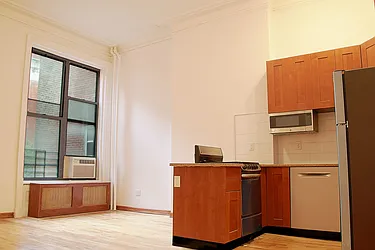 Rented by Nest Seekers International