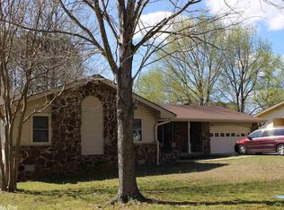 410 Hillcrest Dr, Heber Springs, AR 72543