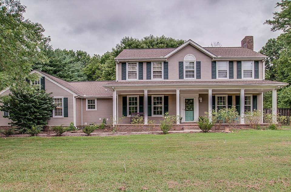 1st image of 7631 Indian Springs Dr