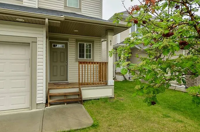 3 bed, 2.5 bath, 1160 sqft, $1,950 — Photo 3