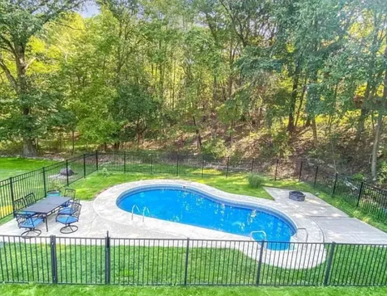 1 bed, 800 sqft, $1,750 — Photo 4