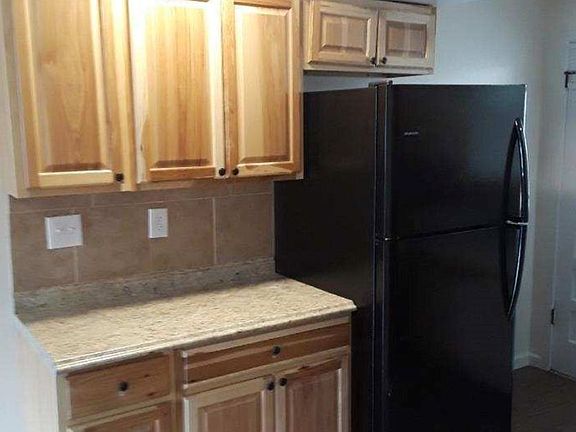 3rd image of 368 Independent Ave #3