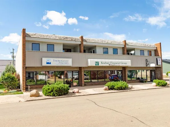 4814A E 49th St #204, Stettler, AB T0C 2L0
