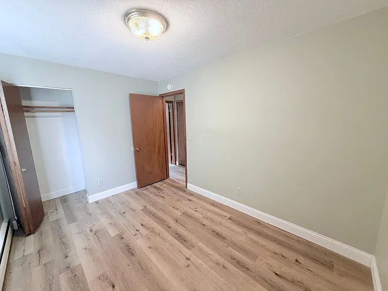 3600 Pennsylvania Ave S — Photo 22