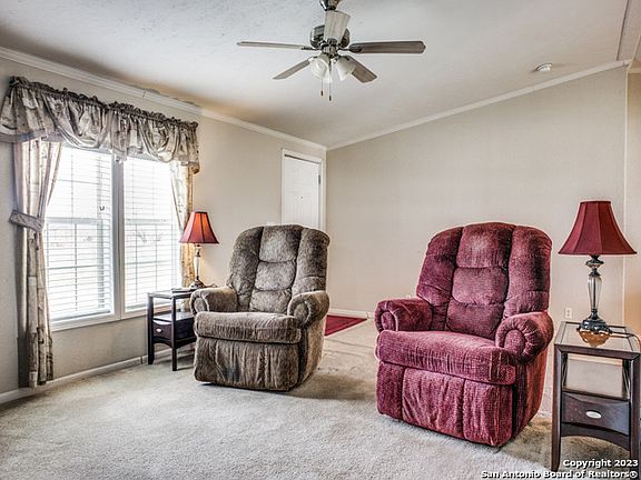 3rd image of 202 S 10th St