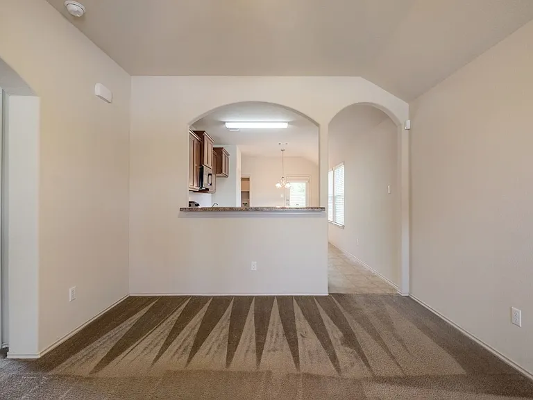 100 Azurite Dr — Photo 6