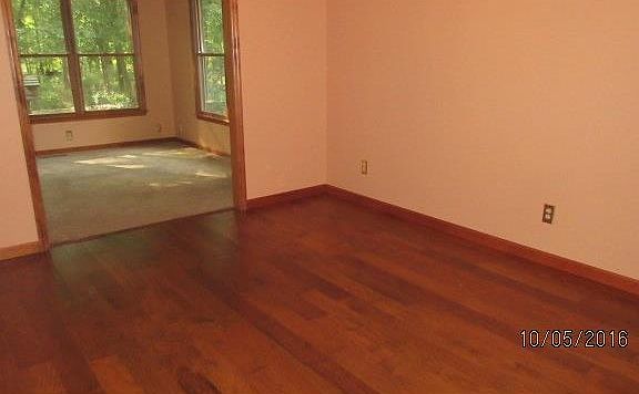4th image of 2779 S 325 W