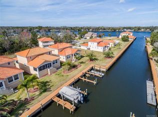 4757 S Amstel Dr, Homosassa, FL 34448