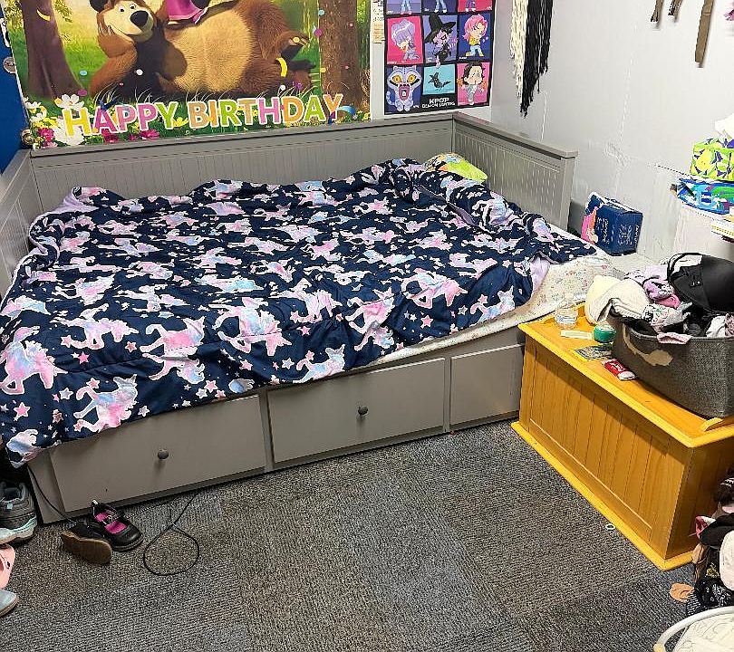 1st image of 667-669 Broadway #1