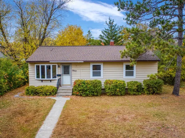 1807 America Ct NW, Bemidji, MN 56601