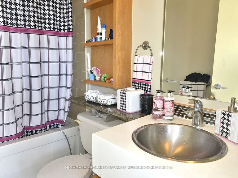 3 Navy Wharf Ct #909 — Photo 12