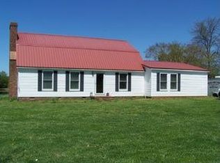 959 Turkey Farm Rd, Chesnee, SC 29323