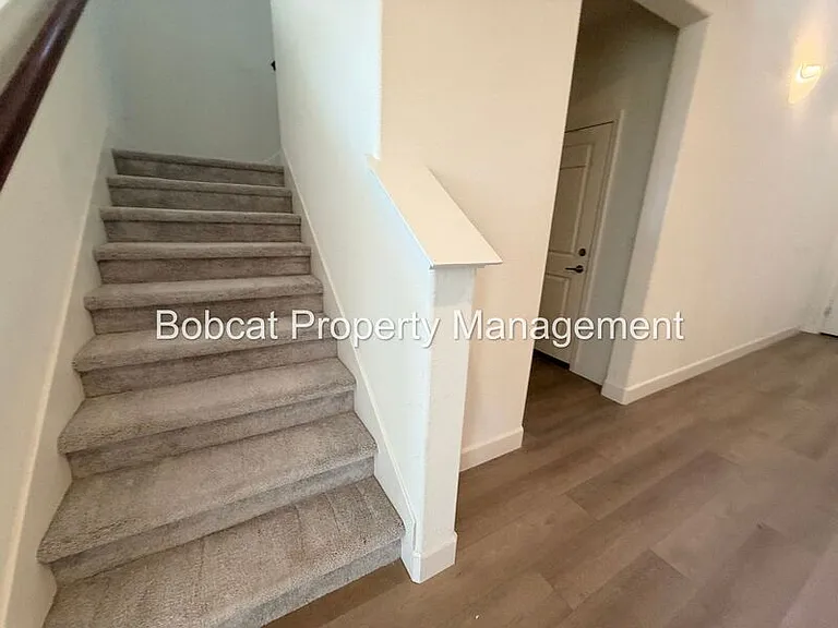 1751 Boundary Peak St — Photo 8