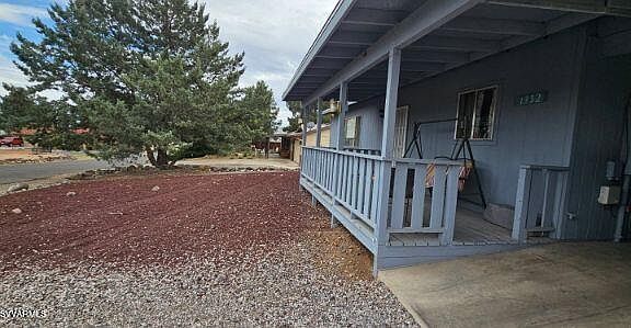2nd image of 1352 S Navajo Drive