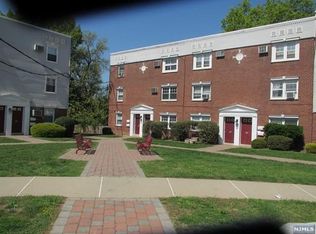 141 Hastings Ave #A, Rutherford, NJ 07070