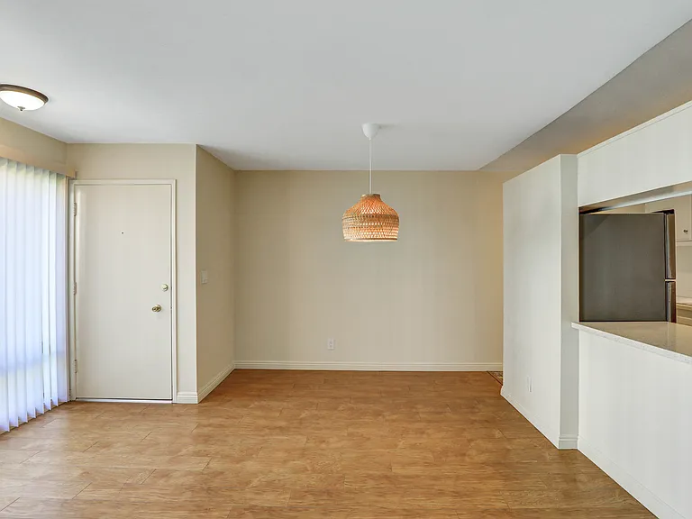 611 S Prospect Ave #102 — Photo 6