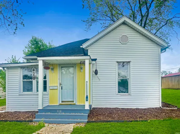 318 W 10th St, Bicknell, IN 47512