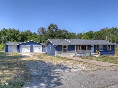 413 E Monroe Dr, Pierce City, MO, 65723