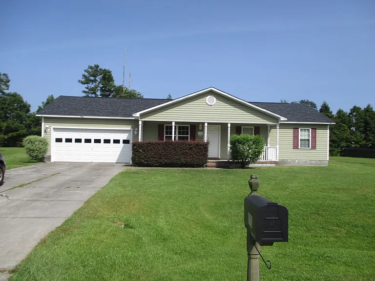113 Poplar Ridge Rd — Photo 1