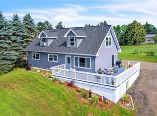 6882 Genesee Rd, Springville, NY 14141