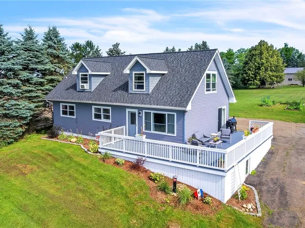 6882 Genesee Rd, Springville, NY 14141