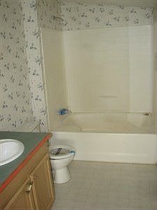 3rd image of 224 W Fir Ct