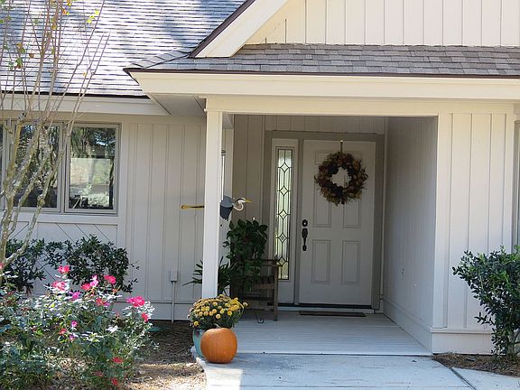 5th image of 28 Persimmon Pl