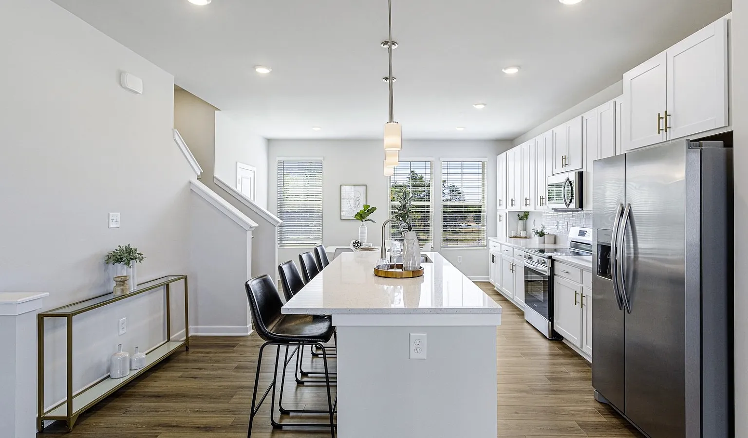 Sunstone Grove — Photo 4