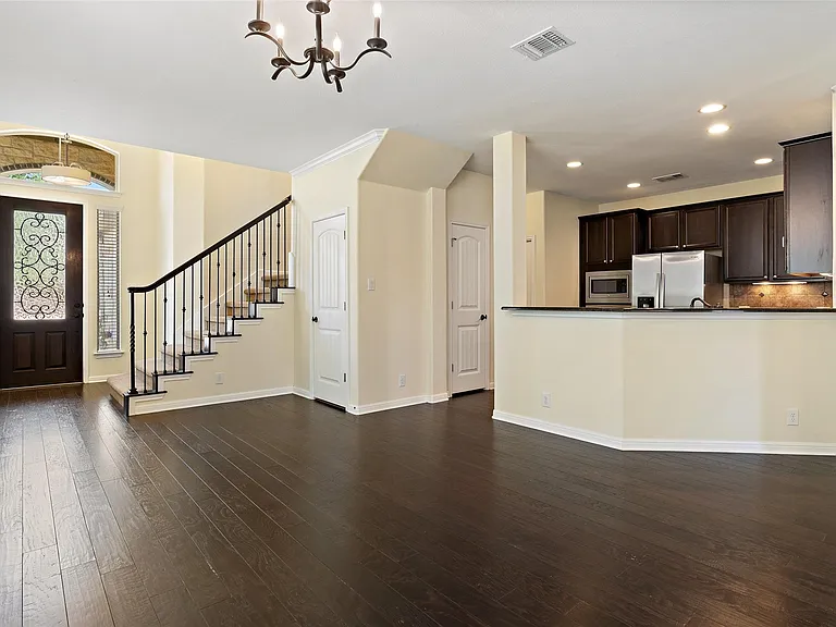 9412 Solana Vista Loop #B — Photo 4