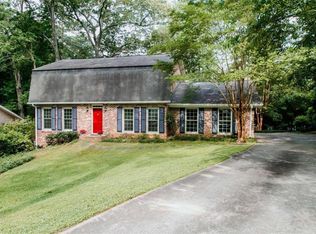 2610 Kings Lake Ct, Atlanta, GA 30345